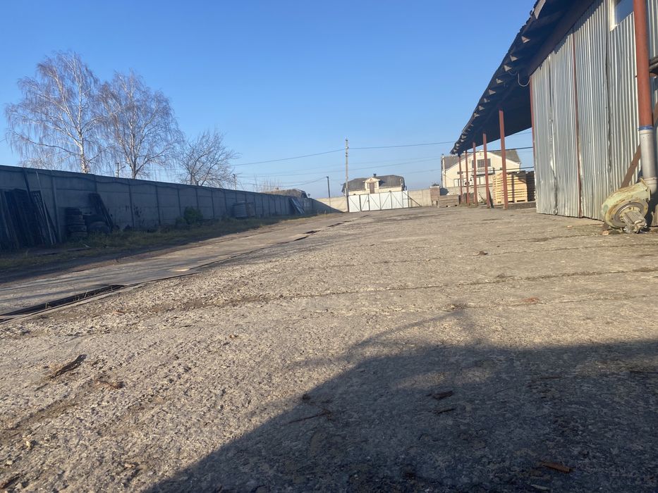 Оренда території з приміщеннями під склад і виробництво Львівська обл