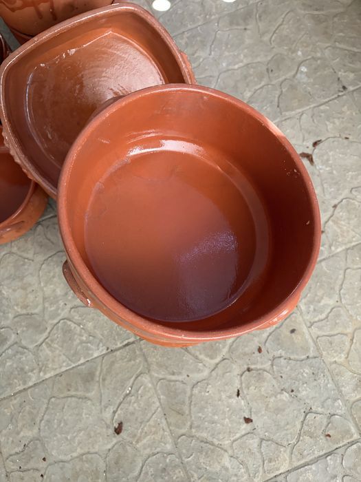 Conjunto de tachos de barro