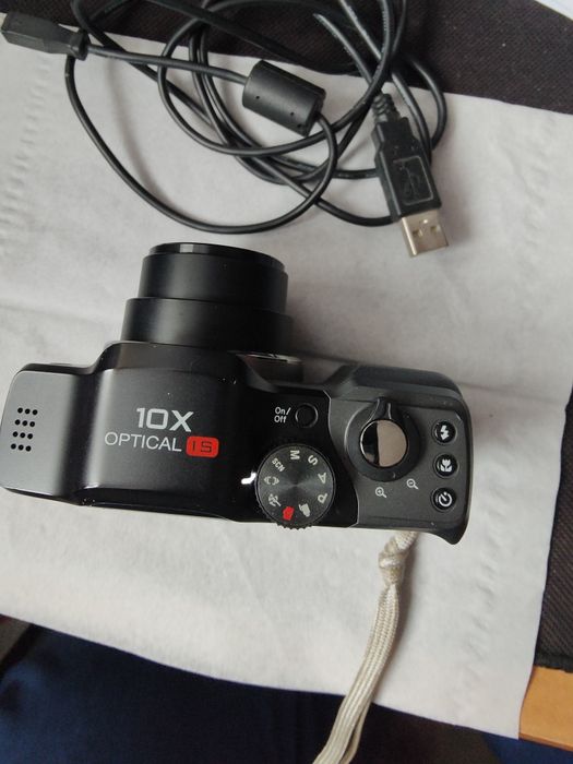 Aparat Kodak EasyShare Z 915 i książka