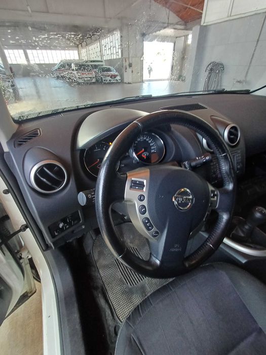 Nissan Qashqai + 2