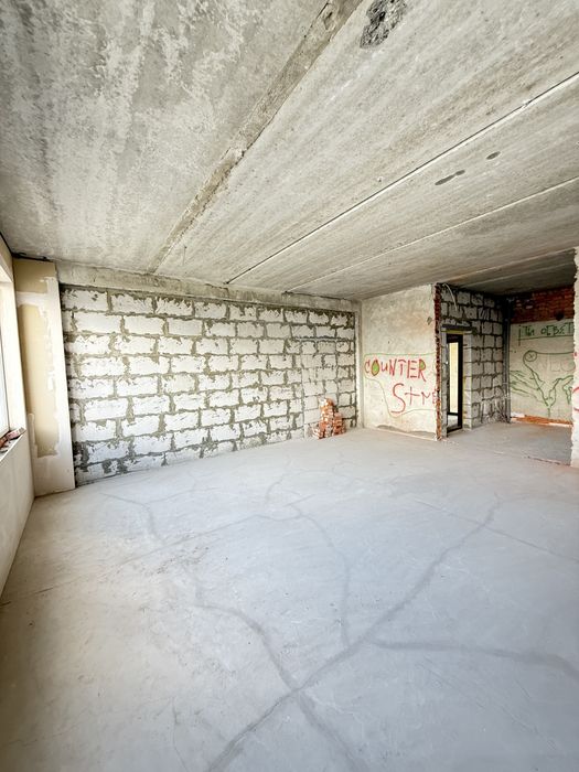 Продам 2.к квартиру, метро Масельского, пр-т. Тракторостроителей, 2