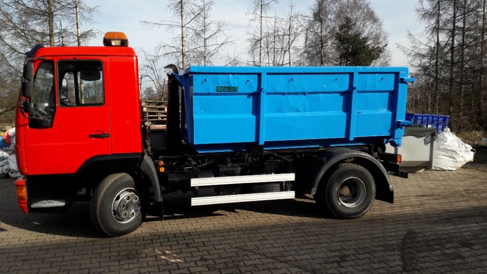 Odpady ,Wywóz odpadów, surowce wtórne, kontener, kontenery, hds