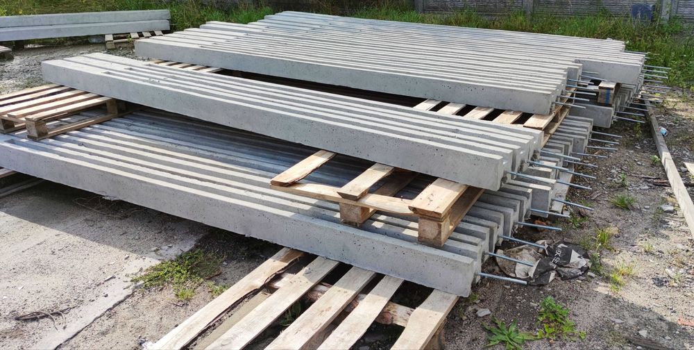 Słupki betonowe: wiaty, garaże z płyt betonowych