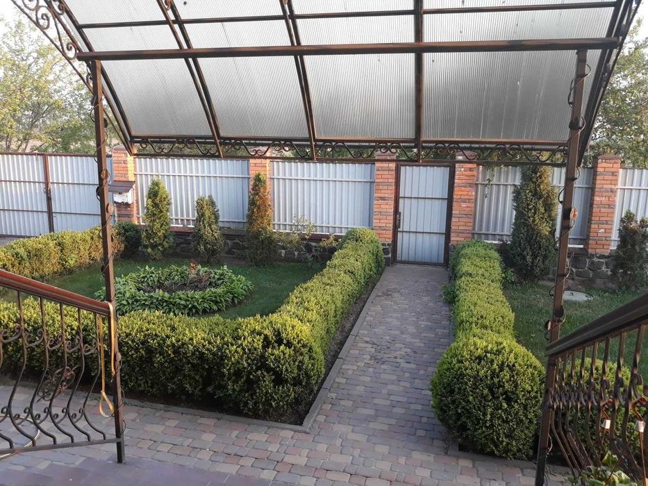 Будинок 260 м, с. Гора, 10 км Київ   ВЛАСНИК