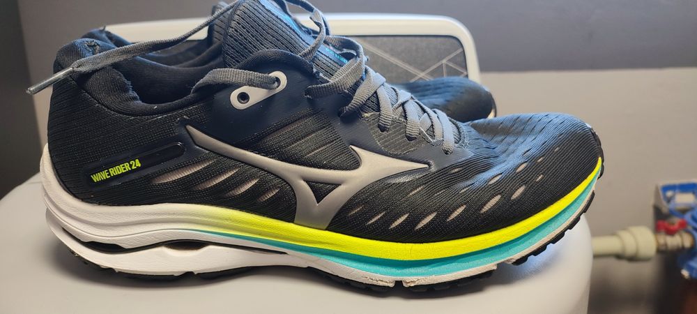 Buty do biegania Mizuno running wave rider 24