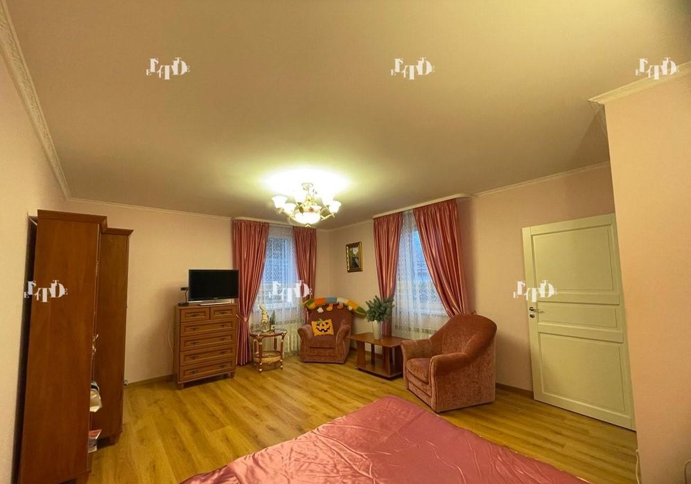 Продам 1-поверховий будинок Іванковичи OM