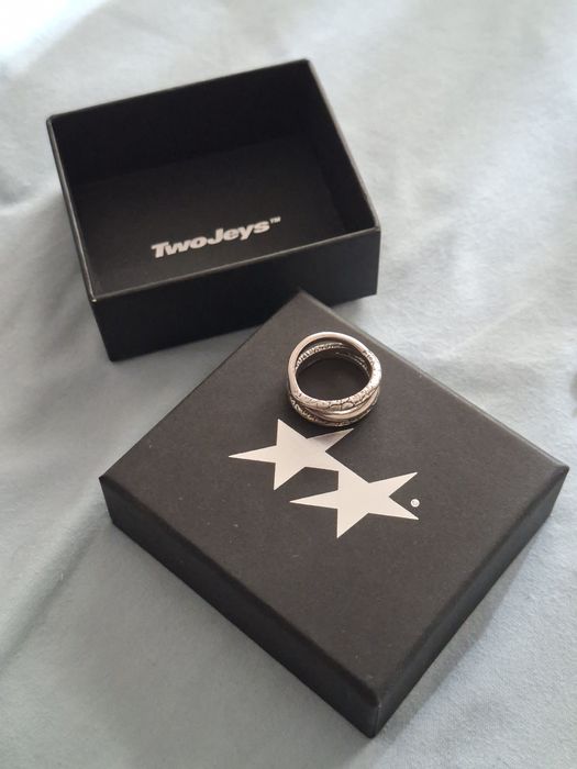 Anéis e pulseira de prata originais da two jeys