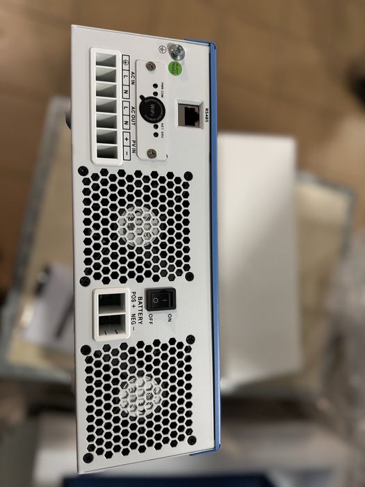 Гібридний інвертор ANENJI ANJ-4000W-24V-WIFI 4,2 кВт