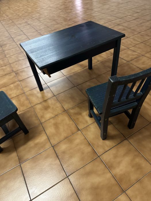 2 Children's Chairs and 1 Children's Table64398344046466124
