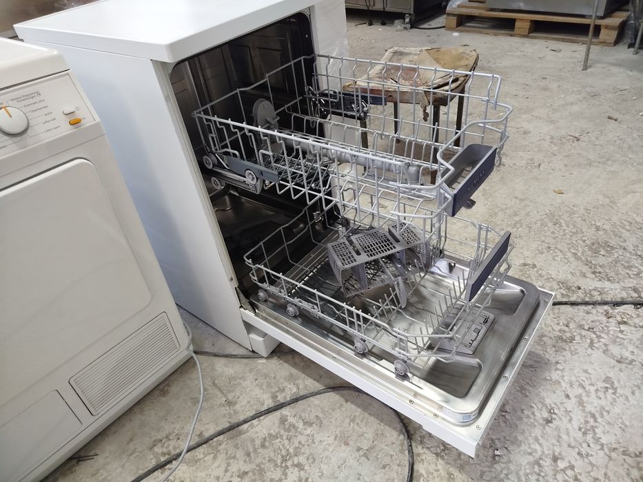 Посудомийна машина Siemens