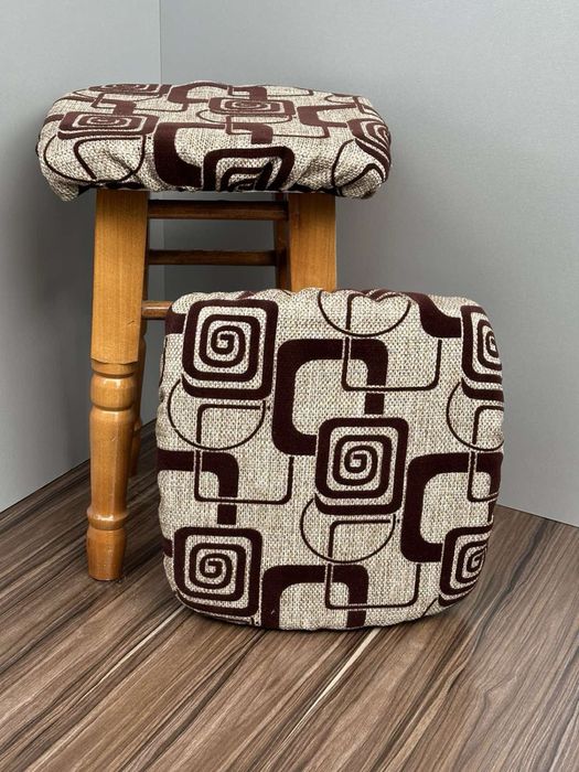 Чохли на табурети сідушки