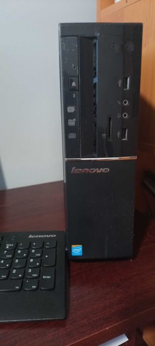 Komputer stacjonarny Lenovo (MYSZ + KLAWIATURA GRATIS)