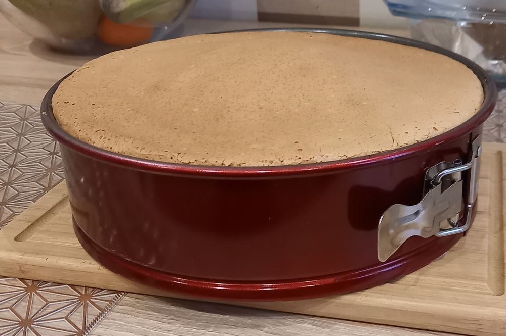 Biszkopt na tort