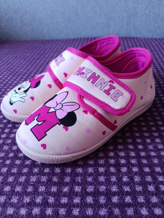 Papcie dla dziewczynki.