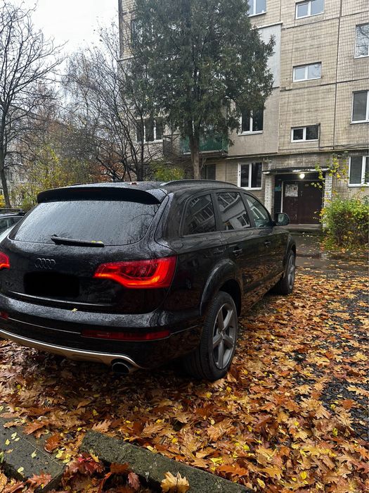 Прадав Audi Q7 2014 р. 3.0 tfsi. Тільки для ЗСУ !
