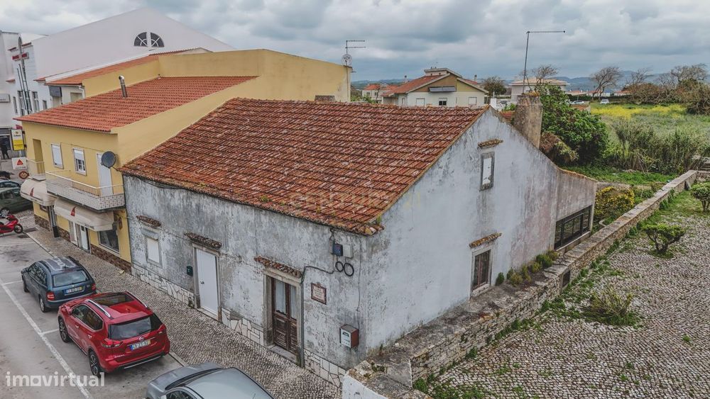 Espaçosa Moradia para Recuperação em Sintra