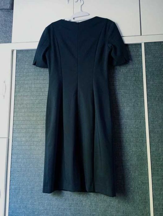 Elegancka sukienka wełniana
