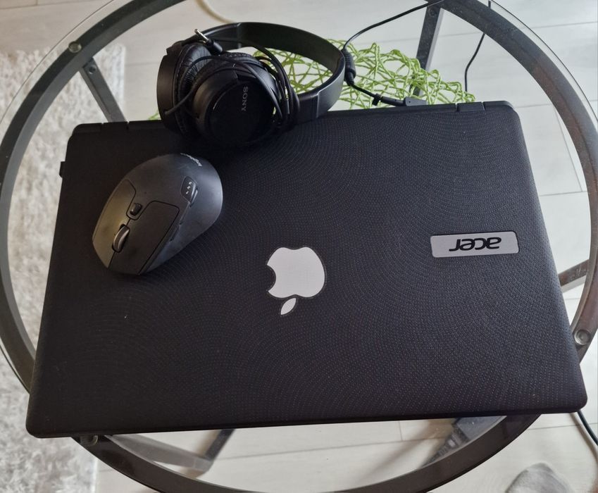 Laptopa Aser ES1-512, model MS2394