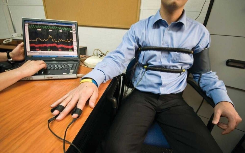 Детектор брехні Чернівці, перевірка на поліграфі