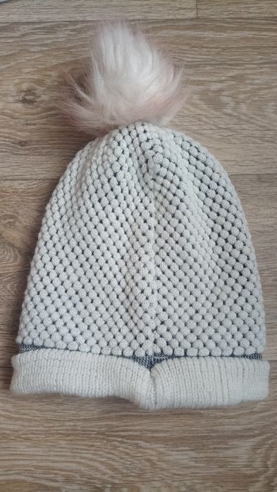 Czapka zimowa damska z cyrkoniami