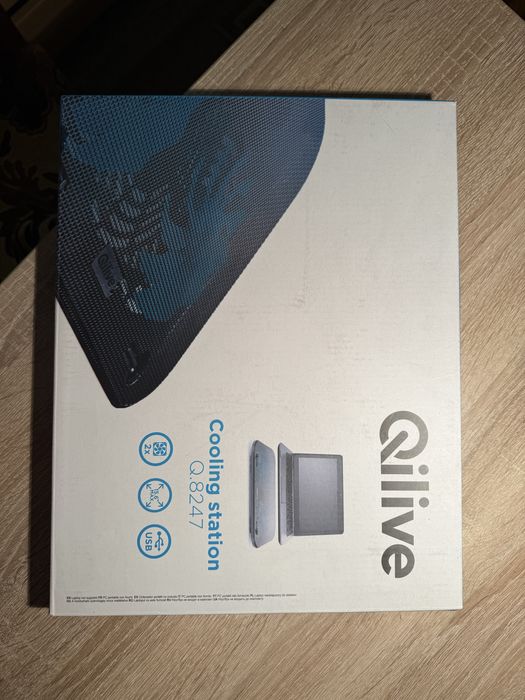 Охолоджуюча підставка під ноутбук