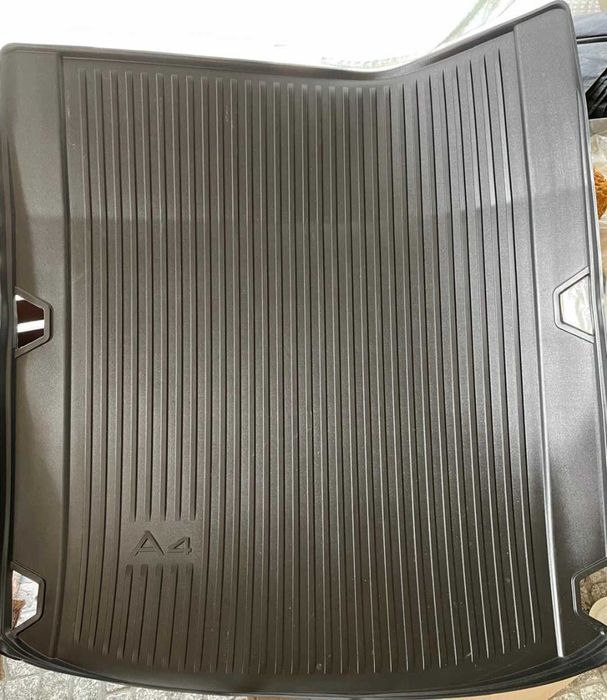 Mata bagażnika wanna Audi A4 S4 B9 8W oryginał OE