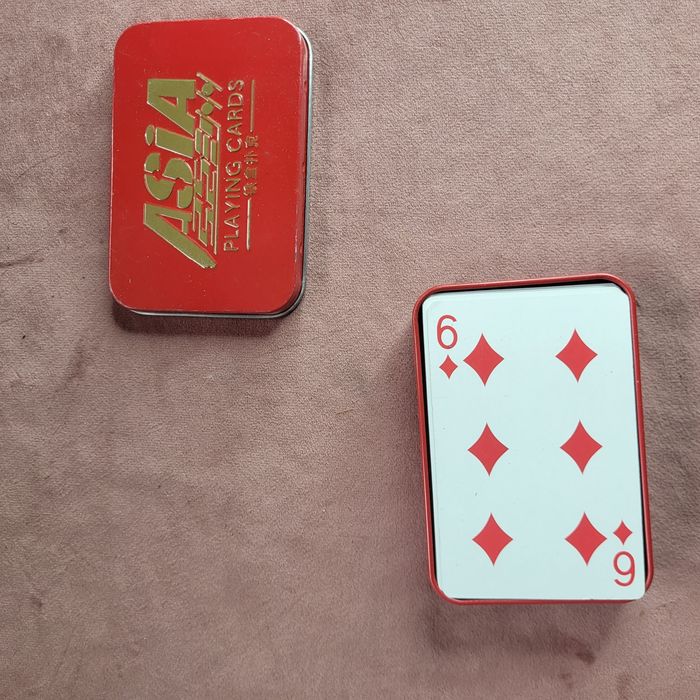 Zestaw kart do grania ¹³⁵