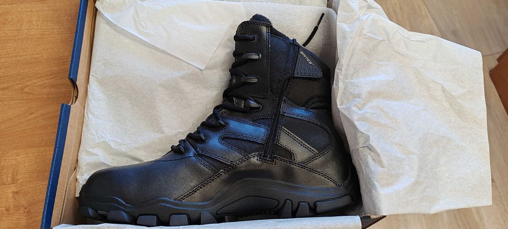 Buty Bates Delta 8 - rozm. 45 NOWE
