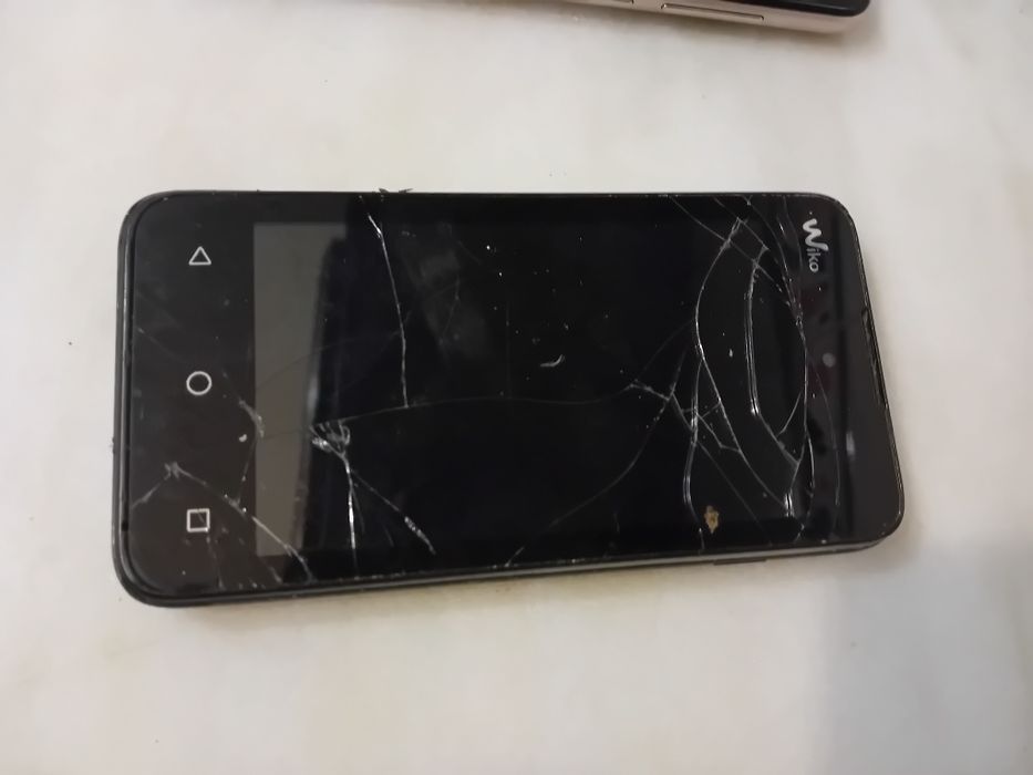 Conjunto de 2 Smartphones Wiko