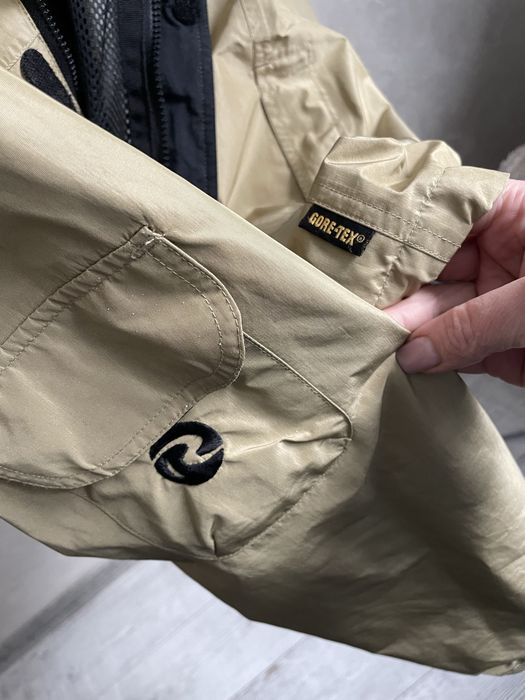 Чоловіча вітровка Rossignol gore-tex