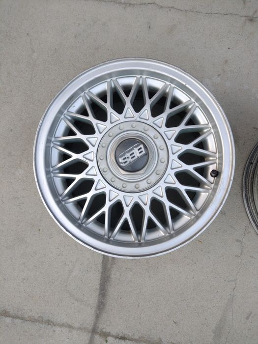 Sprzedam felgi R15 5/112