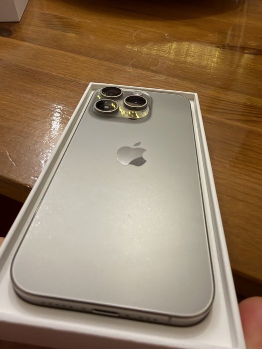 iPhone 15  pro.