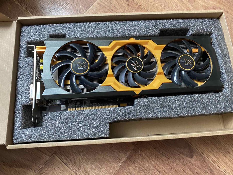 Відеокарта Sapphire R9 280X 3Gb