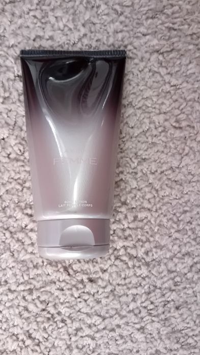 Avon Femme  balsam