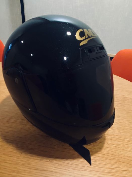 Capacete mota CMS pouco uso