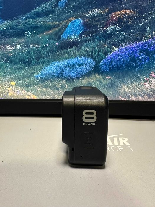 GoPro HERO8 Black 4K 60FPS + 3 baterie + ładowarka