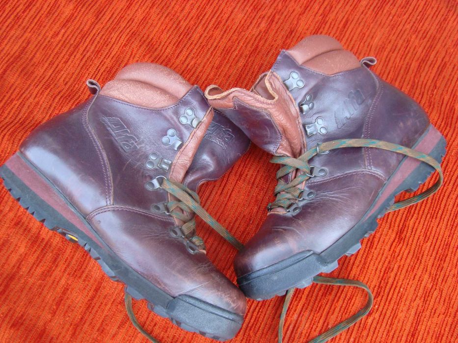 buty górskie outdoorowe Alfa -Wall King roz 40-26 cm- Super Vibram