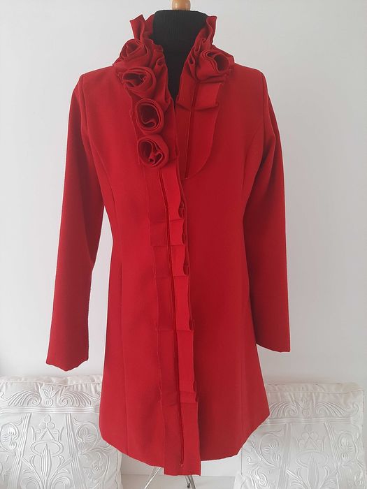 Casaco Vermelho Veste M. Novo