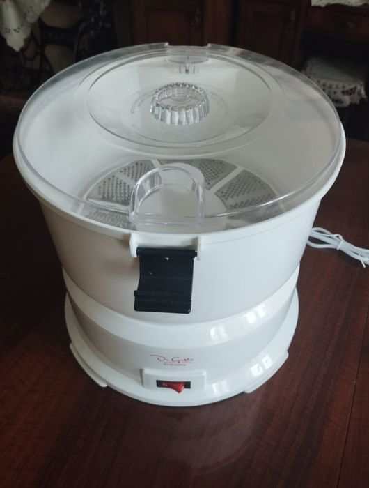 Maszynka do obierania ziemniaków de Gusto