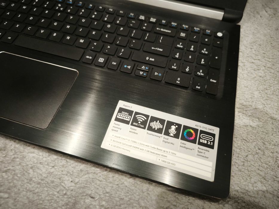 Rewelacyjny laptop acer i5 SSD nvme 256gb 8gb GeForce