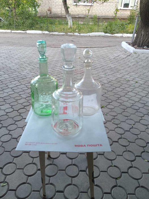 Карафа (графин) для різних напоїв