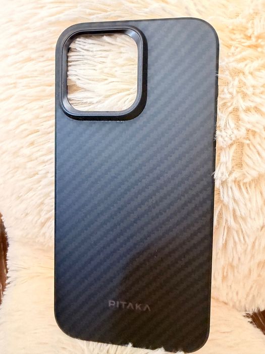 Продам чехол на IPhone 15 pro max