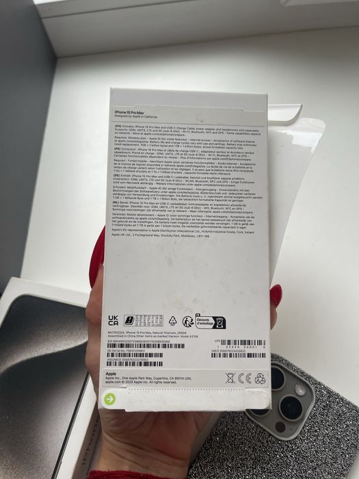 Iphone  15 pro max график практически не использовался