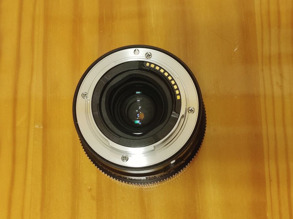 Sony FE 40mm f/2.5 G