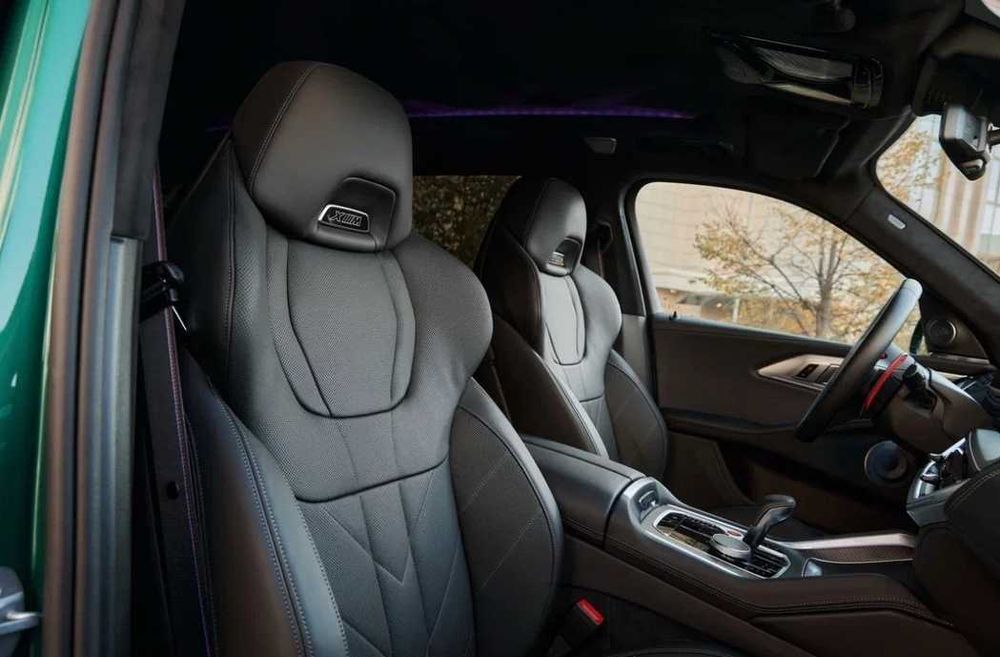 BMW XM 2024 Потужний та неперевершений Витвір Мистецтва, Повертаю НДС