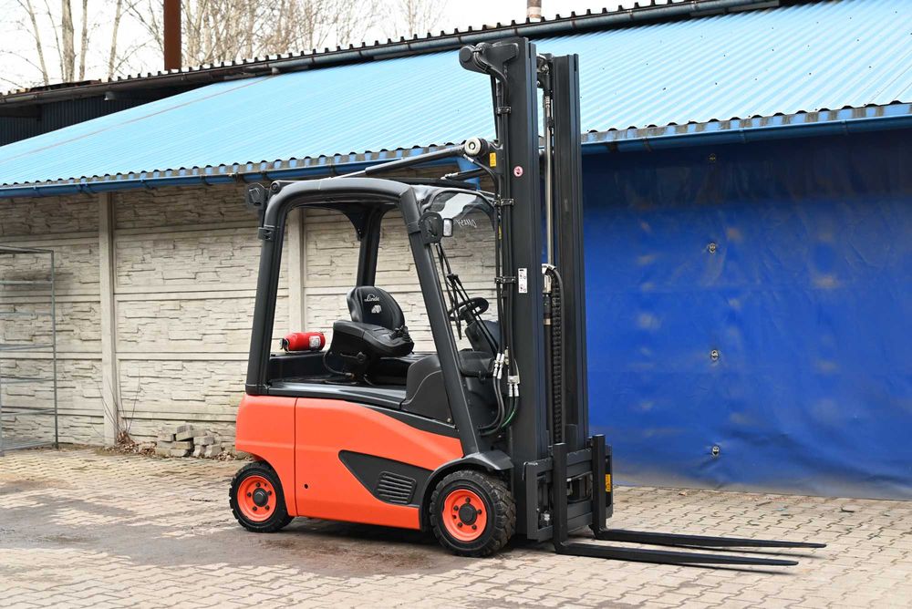 Wózek widłowy Linde E16 P-02 Triplex 592cm 9750mth 2017rok FHP 447