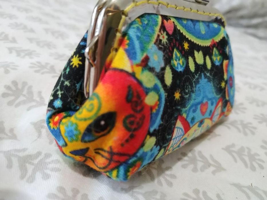 Porta-moedas com gatos