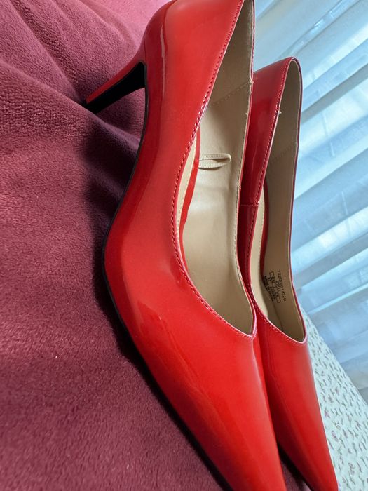 Sapatos verniz vermelho Zara