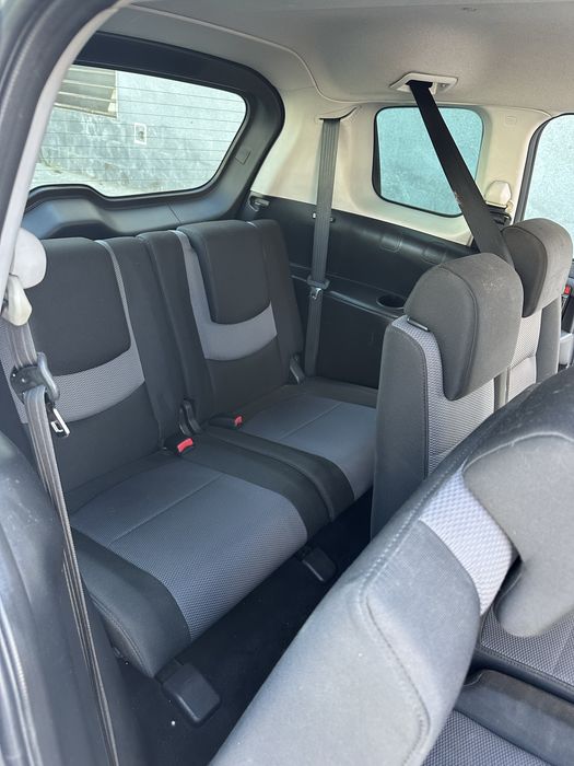 Mazda 5 2.0 CD 143cv - 7 lugares