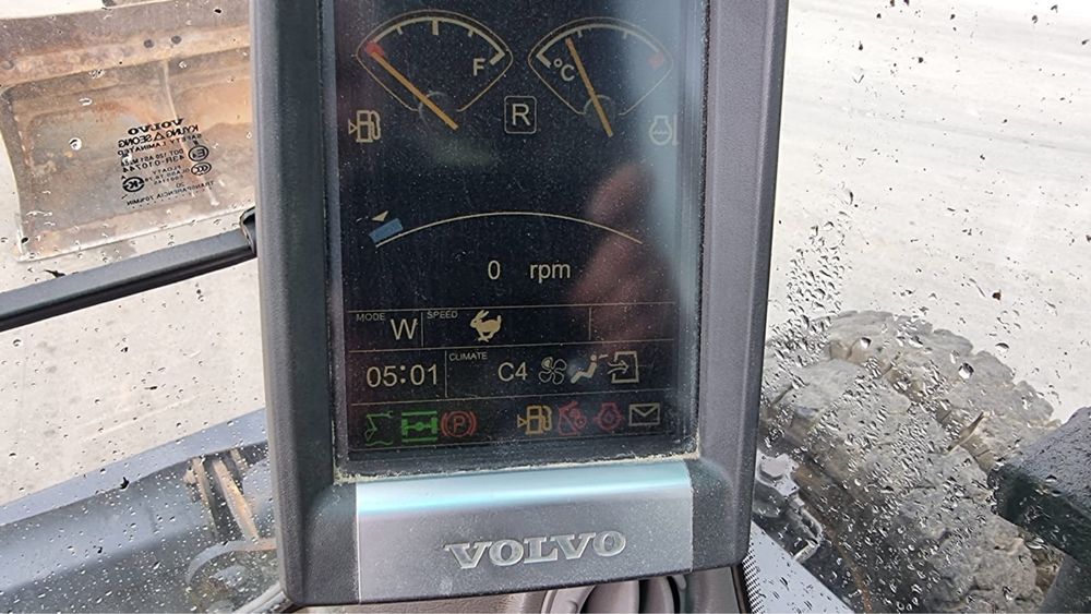 Экскаватор Volvo EC 140 W